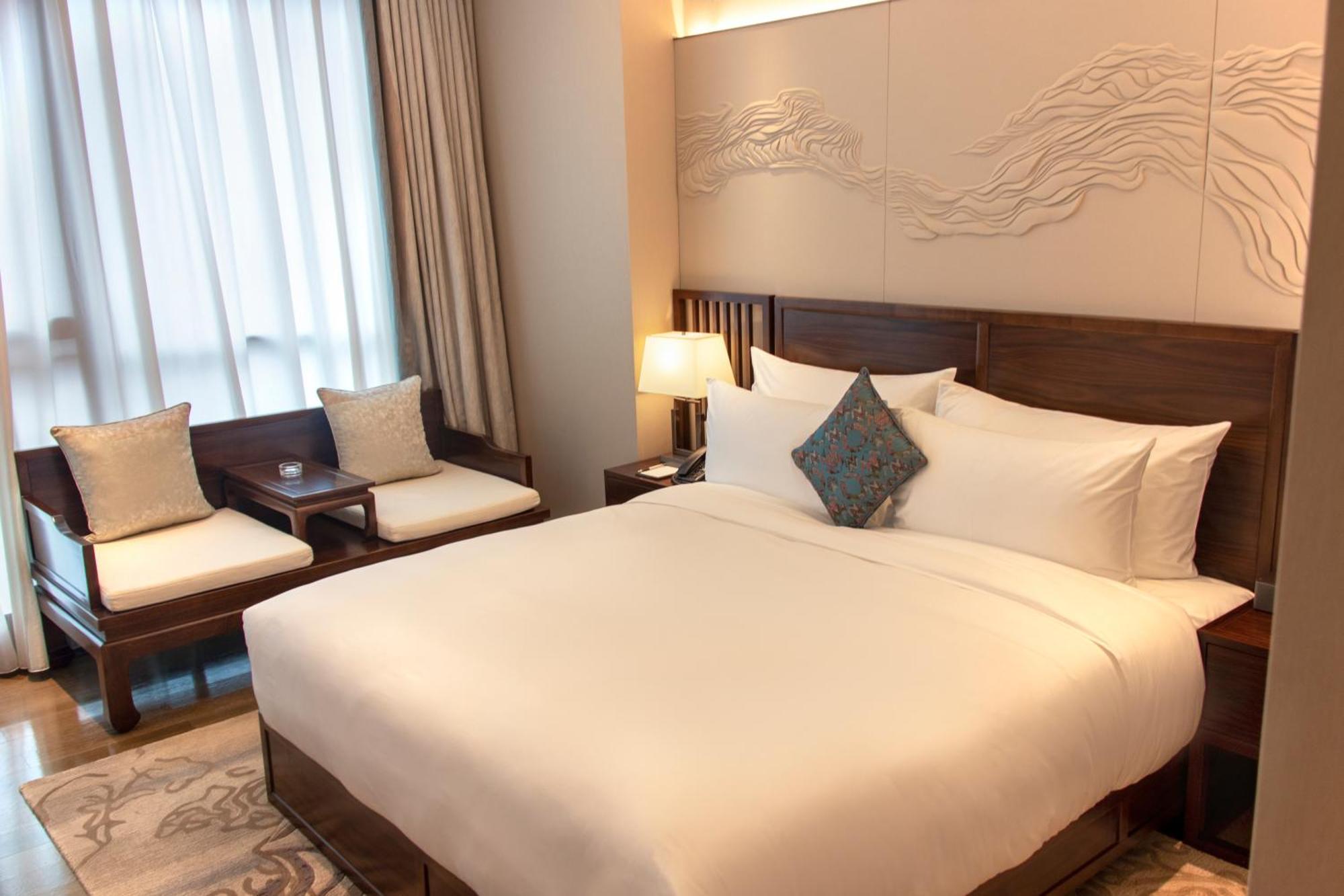 Guangzhou Pazhou Ln Dongfang Hotel Exterior photo