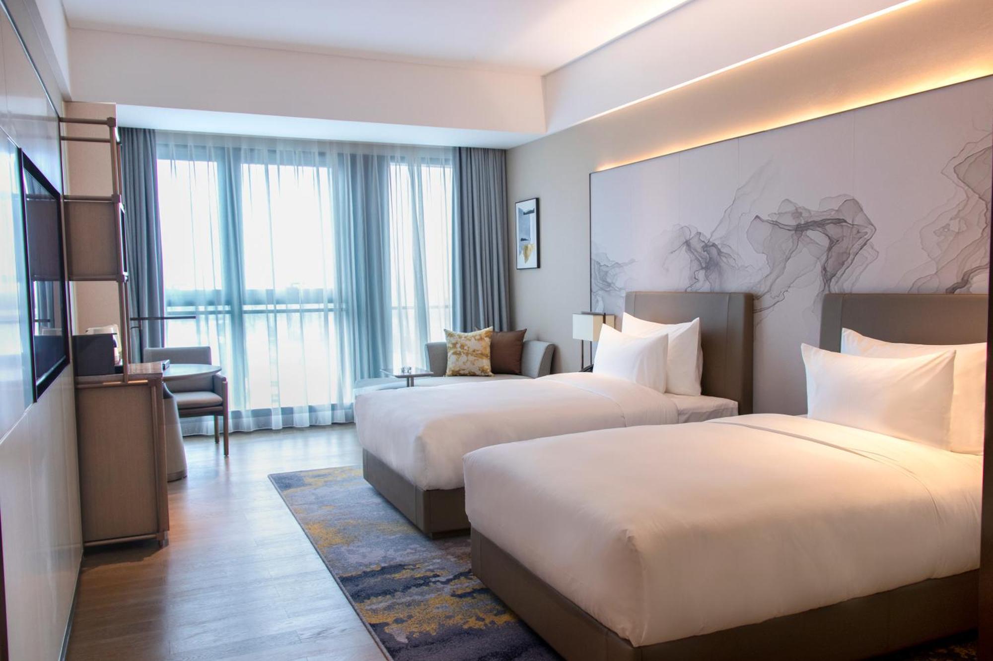 Guangzhou Pazhou Ln Dongfang Hotel Exterior photo